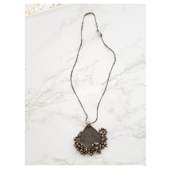 Silver Oxidized Neckpiece